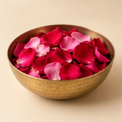 200 g mixed seasonal flowers,1 small seasonal mala